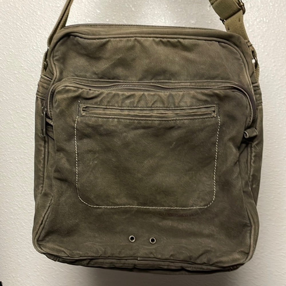 American eagle Veronica mars bag season 2